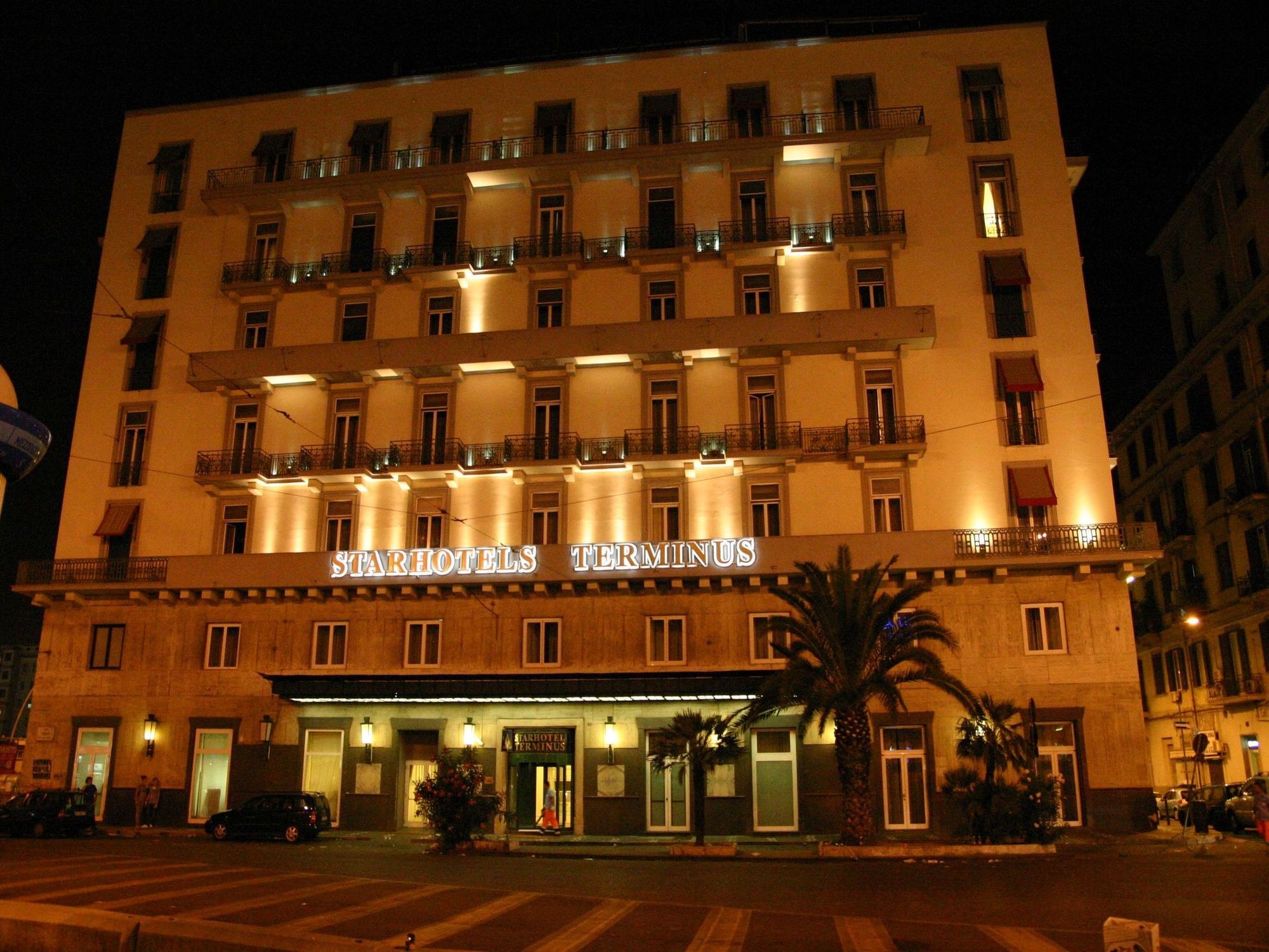 Starhotels Terminus Neapel Ausstattung foto