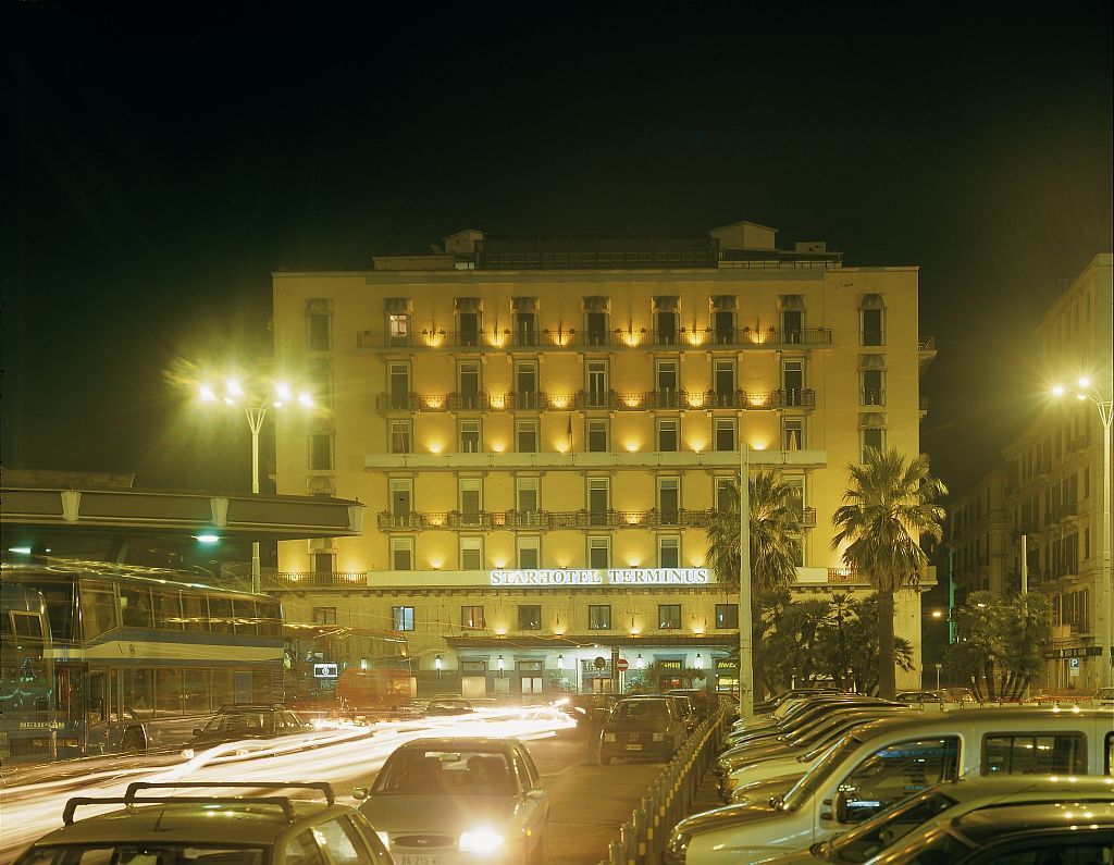 Starhotels Terminus Neapel Exterior foto
